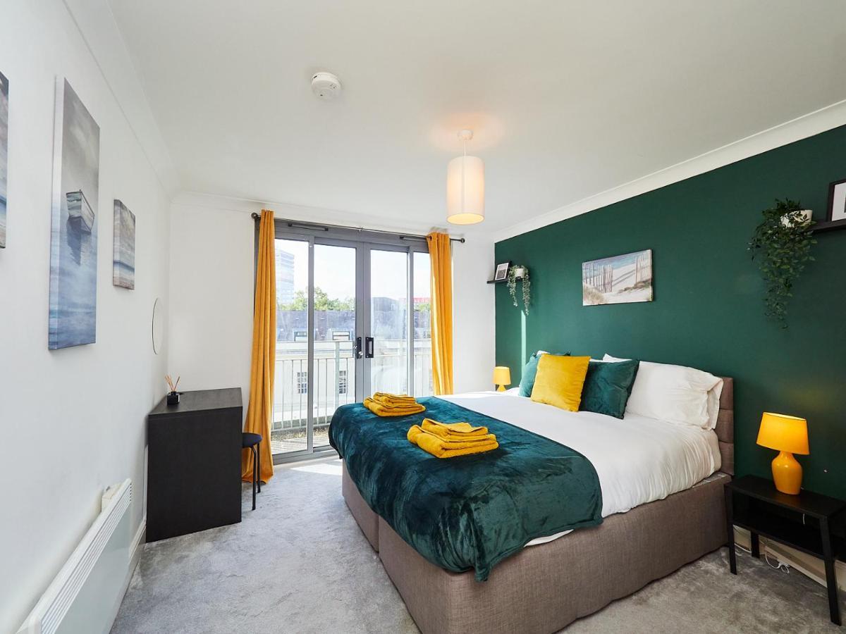 Emerald Suite - Two Story Duplex Apartment - Balcony - Contractors - Family - City Centre - Broadway Plaza - Five Ways - Sleeps 6 Birmingam Exterior foto