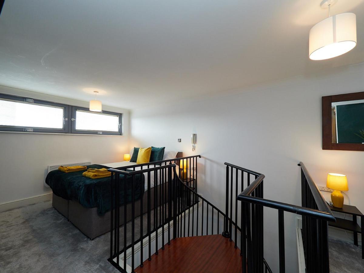 Emerald Suite - Two Story Duplex Apartment - Balcony - Contractors - Family - City Centre - Broadway Plaza - Five Ways - Sleeps 6 Birmingam Exterior foto