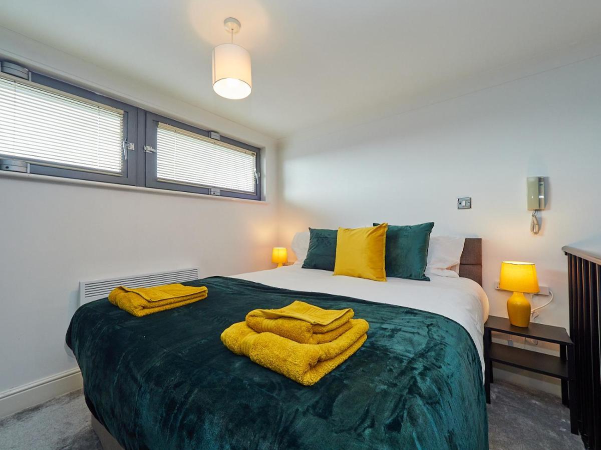Emerald Suite - Two Story Duplex Apartment - Balcony - Contractors - Family - City Centre - Broadway Plaza - Five Ways - Sleeps 6 Birmingam Exterior foto