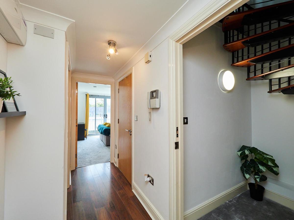 Emerald Suite - Two Story Duplex Apartment - Balcony - Contractors - Family - City Centre - Broadway Plaza - Five Ways - Sleeps 6 Birmingam Exterior foto